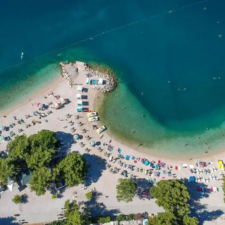 Nikol-4 By Interhome *