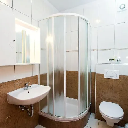 Nikol-4 By Interhome * קריקווניצה