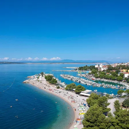 Nikol-4 By Interhome *