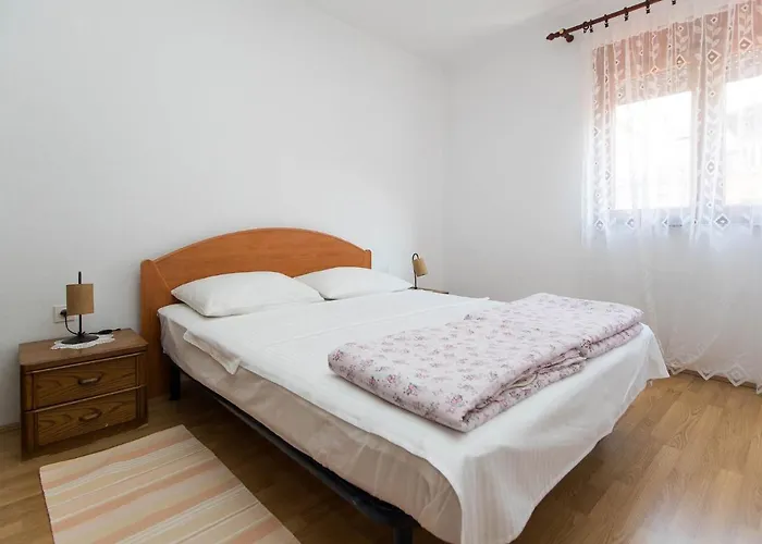 Apartament Nikol-4 By Interhome